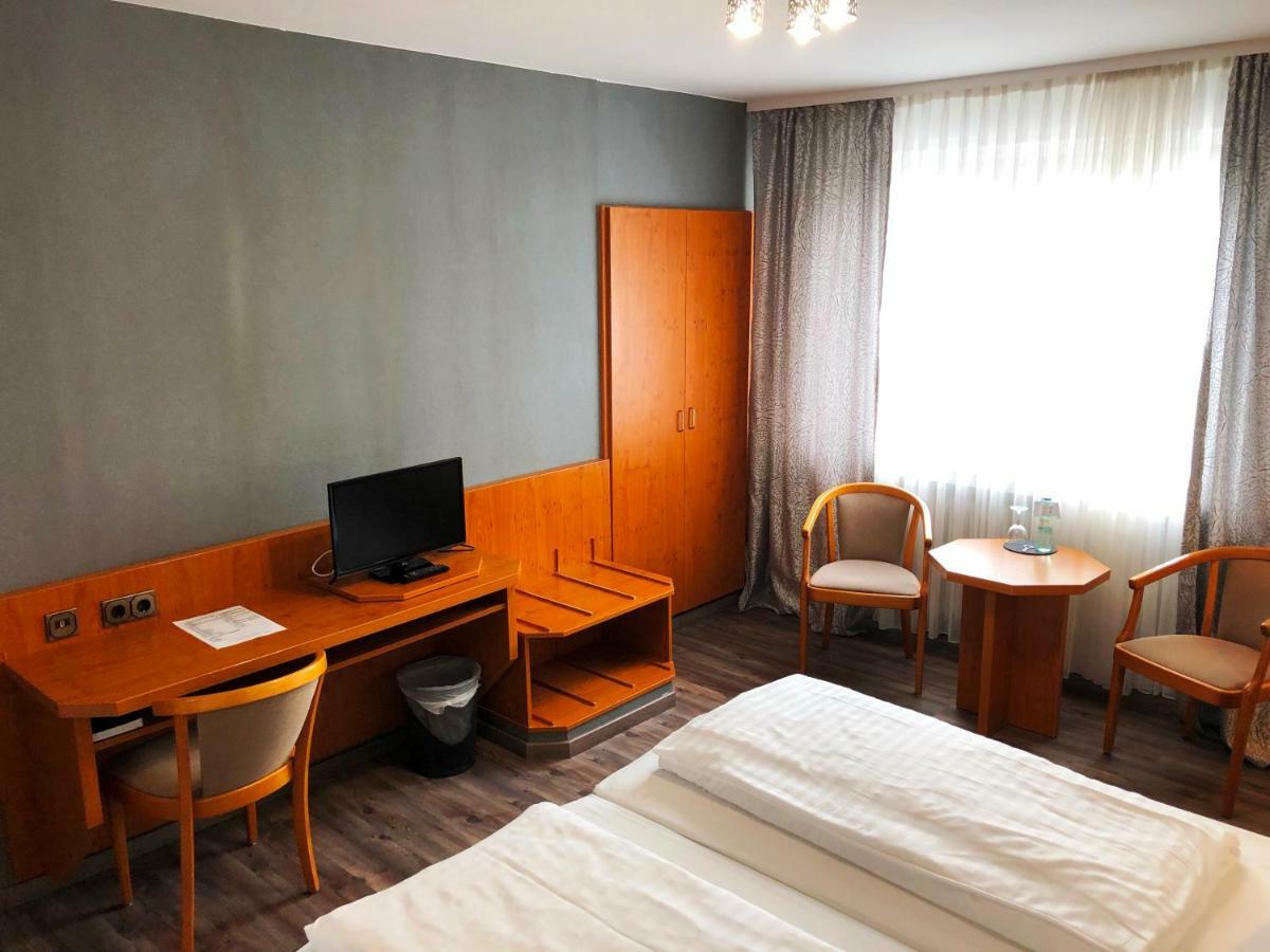 Hotel Restaurant New Neuenhof Wuppertal Eksteriør bilde