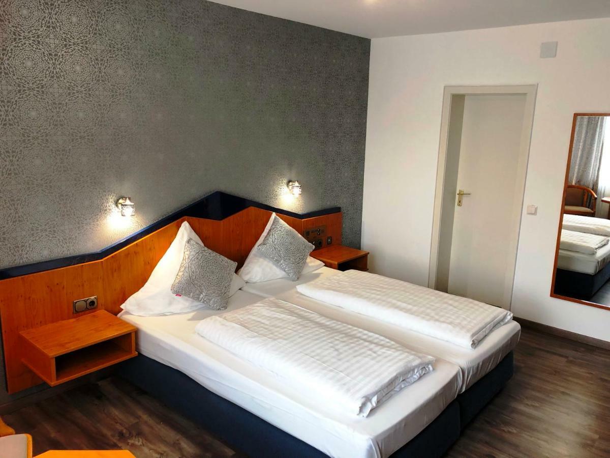 Hotel Restaurant New Neuenhof Wuppertal Eksteriør bilde